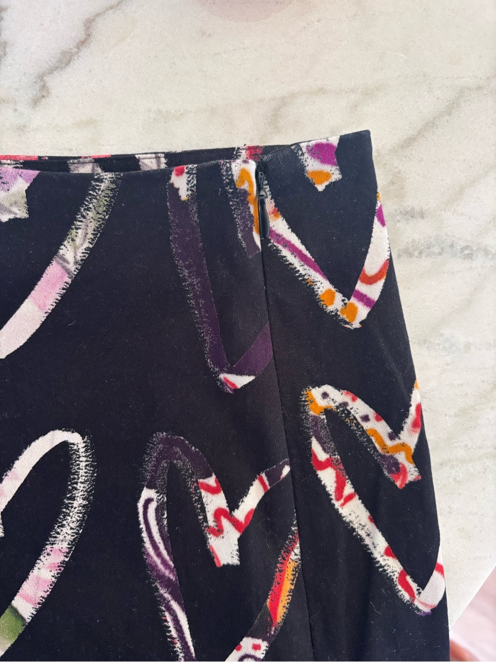 Desigual Black Mini Skirt Cotton Multi-Color Hearts Print (Size XS) - Picture 6 of 7